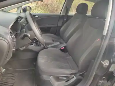 Veículo de Sucata seat leon (1p1) 1.6 tdi do ano 2012 alimentado cayc