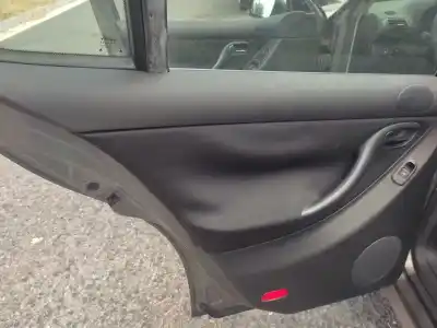 Здавання транспортного засобу seat leon (1m1) 1.6 16 v року 2004 потужний bcb