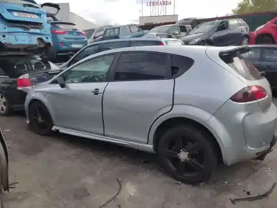 Veículo de Sucata seat leon (1p1) 2.0 tdi do ano 2006 alimentado bkd