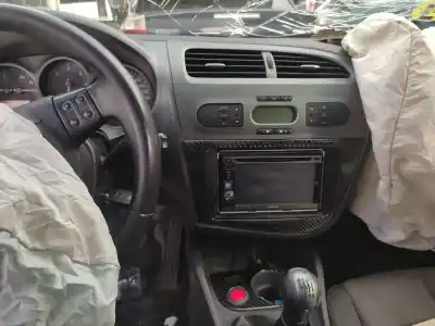 Veículo de Sucata seat leon (1p1) 2.0 tdi do ano 2006 alimentado bkd