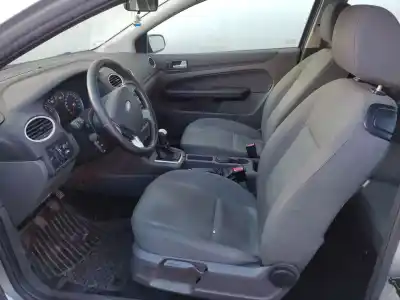 Scrapping Vehicle ford focus i (daw, dbw) 1.6 16v of the year 2005 powered hwda