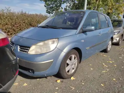 Veículo de Sucata renault scénic ii (jm0/1_) 1.9 dci (jm0g, jm12, jm1g, jm2c) do ano 2005 alimentado f9q812