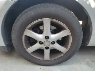 Veículo de Sucata toyota corolla (_e12_) 2.0 d-4d (cde120r_, cde120l_) do ano 2003 alimentado 1cdftv