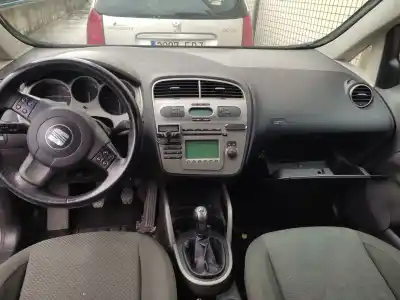 Sloopvoertuig SEAT ALTEA (5P1) 2.0 TDI 16V van het jaar 2004 aangedreven BKD