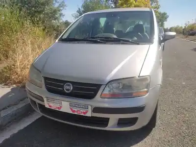 Veículo de Sucata fiat idea (350_) 1.4 16v do ano 2004 alimentado 843a1000