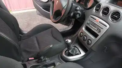 Veicolo di demolizione peugeot 308 i (4a_, 4c_) 1.6 16v dell'anno 2009 alimentato 5fw