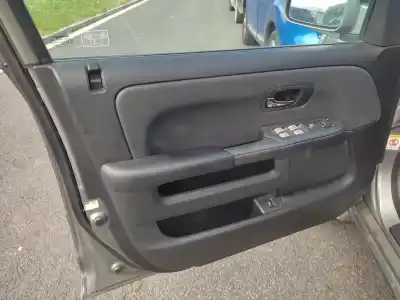 Veicolo di demolizione honda cr-v ii (rd_) 2.0 (rd5) dell'anno 2005 alimentato k20a4