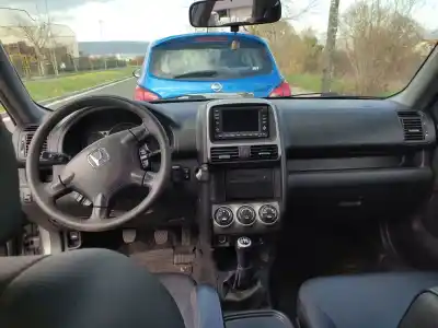 Veicolo di demolizione honda cr-v ii (rd_) 2.0 (rd5) dell'anno 2005 alimentato k20a4