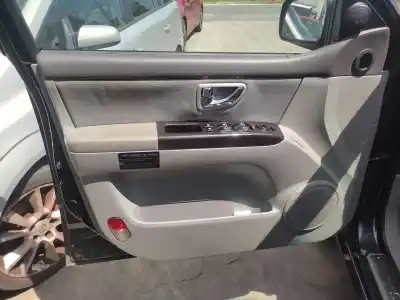 Veicolo di demolizione kia sorento i (jc) 2.5 crdi dell'anno 2007 alimentato d4cb