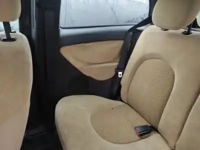 Veicolo di demolizione lancia ypsilon (101) 1.4 16v oro (10.2006->) dell'anno 2004 alimentato 188a1000