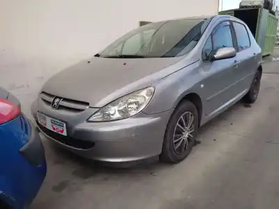 Verschrottungsfahrzeug PEUGEOT 307 (3A/C)  des Jahres 2005 angetrieben NFU