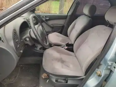 Véhicule à la ferraille citroen xsara (n1) 2.0 hdi 90 de l'année 2003 alimenté rhy