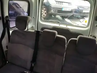 Véhicule à la ferraille renault kangoo (kc0/1_) 1.5 dci (kc08, kc09) de l'année 2004 alimenté k9k702