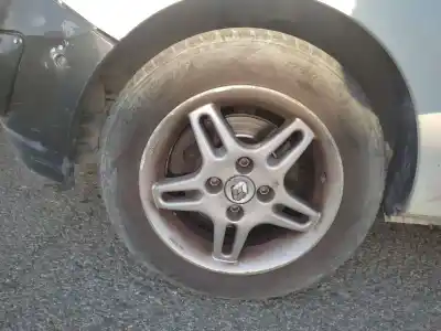 Véhicule à la ferraille renault kangoo (kc0/1_) 1.5 dci (kc07) de l'année 2003 alimenté k9k704