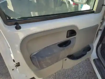 Véhicule à la ferraille renault kangoo (kc0/1_) 1.5 dci (kc07) de l'année 2003 alimenté k9k704