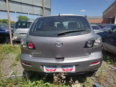 Véhicule à la ferraille mazda 3 berlina (bk) 1.6 cd diesel cat de l'année 2005 alimenté y6