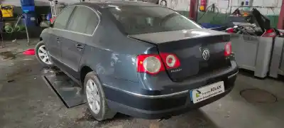 Sloopvoertuig volkswagen passat berlina (3c2) advance van het jaar 2006 aangedreven bkp
