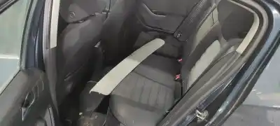 Sloopvoertuig volkswagen passat berlina (3c2) advance van het jaar 2006 aangedreven bkp