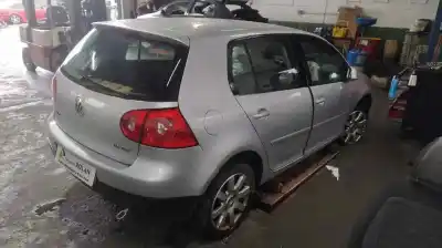 Veículo de Sucata volkswagen golf v berlina (1k1) highline do ano 2005 alimentado bkc