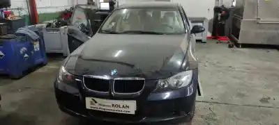 Sloopvoertuig bmw 3 (e90) 318 i van het jaar 2006 aangedreven n46b20b