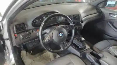 Veículo de Sucata bmw serie 3 berlina (e46) 320d do ano 2003 alimentado m47n204d4
