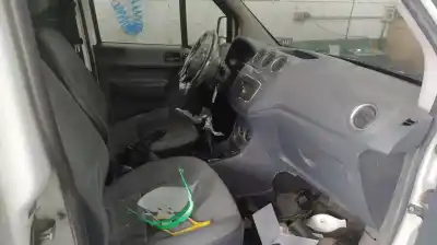 Здавання транспортного засобу ford transit connect (tc7) 1.8 tdci cat року 2013 потужний p9pc
