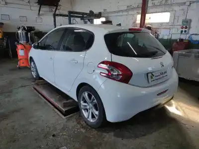 Scrapping Vehicle peugeot                                            208                                                                                                                                                                                                                                                        style                                                                                                                                                                                                                                                      of the year 2015 powered hm01