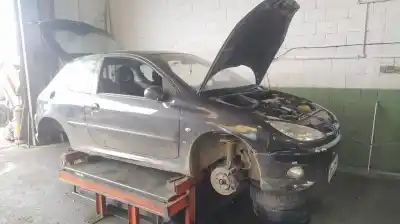 Scrapping Vehicle PEUGEOT 206 BERLINA XS-Line of the year 2005 powered 8HZ