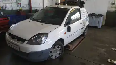 Sloopvoertuig FORD FIESTA (CBK) 1.4 TDCi CAT van het jaar 2006 aangedreven F6JB