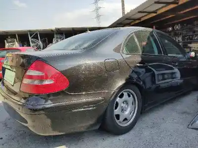 Veículo de Sucata mercedes-benz clase e (w211) e 320 (211.065) do ano 2002 alimentado m112949