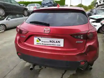 Véhicule à la ferraille mazda 3 lim. () style de l'année 2015 alimenté sh