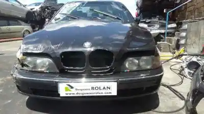 Veículo de Sucata BMW 5 (E39) 525 TDS do ano 1998 alimentado 256T1