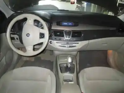 Veículo de Sucata renault laguna iii expression do ano 2008 alimentado m9r j8