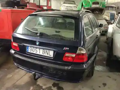 Veículo de Sucata BMW SERIE 3 TOURING (E46) 320i do ano 2001 alimentado M54226S1