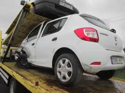 Veículo de Sucata dacia sandero ambiance do ano 2014 alimentado k9k c6