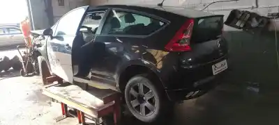 Sloopvoertuig citroen c4 coupe vtr van het jaar 2004 aangedreven 9hxdv6ated4