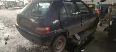 Sloopvoertuig citroen saxo 1.5 diesel van het jaar 2000 aangedreven vjz