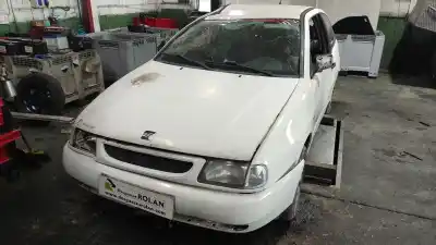 Veículo de Sucata seat ibiza (6k) cl do ano 1998 alimentado aex