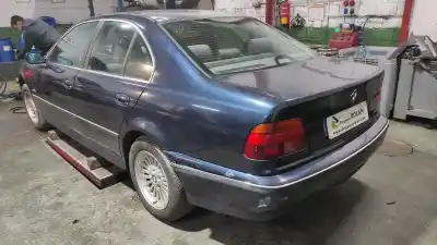 Veículo de Sucata bmw 5 (e39) 530 d do ano 2000 alimentado 306d1