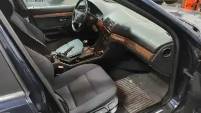 Veículo de Sucata bmw 5 (e39) 530 d do ano 2000 alimentado 306d1