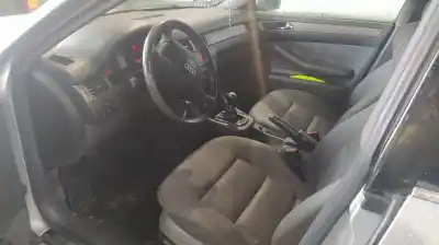 Veículo de Sucata audi a6 berlina (4b2) 2.5 v6 24v tdi do ano 2000 alimentado akn