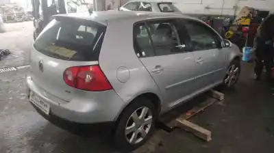 Veículo de Sucata volkswagen golf v berlina (1k1) 1.9 tdi do ano 2008 alimentado bxe