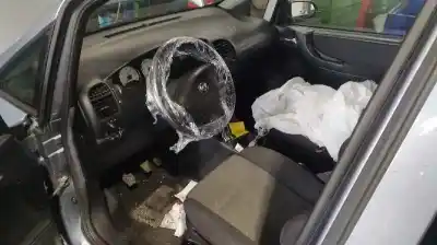 Sloopvoertuig opel zafira a 2.0 dti van het jaar 2004 aangedreven y20dth