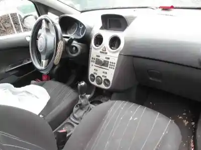 Здавання транспортного засобу opel corsa d cosmo року 2008 потужний z13dth