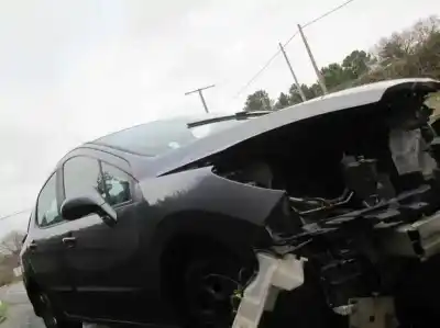 Veículo de Sucata PEUGEOT 308 Confort do ano 2008 alimentado 9HX