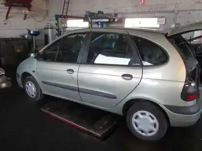 Scrapping Vehicle RENAULT MEGANE I SCENIC (JA0) 1.6e Alize of the year 1998 powered K7M