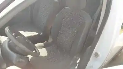 Veicolo di demolizione renault kangoo profesional dell'anno 2012 alimentato k9k e8