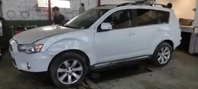 Здавання транспортного засобу mitsubishi outlander (cw0) motion 4wd року 2011 потужний 4n14