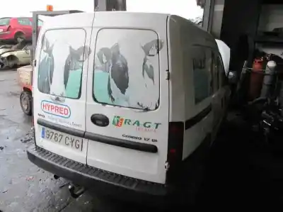 Veículo de Sucata opel combo familiar do ano 2004 alimentado y17dtl