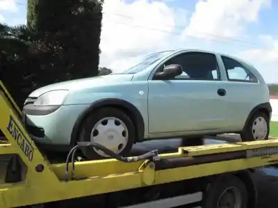 Veículo de Sucata opel corsa c club do ano 2002 alimentado z10xe
